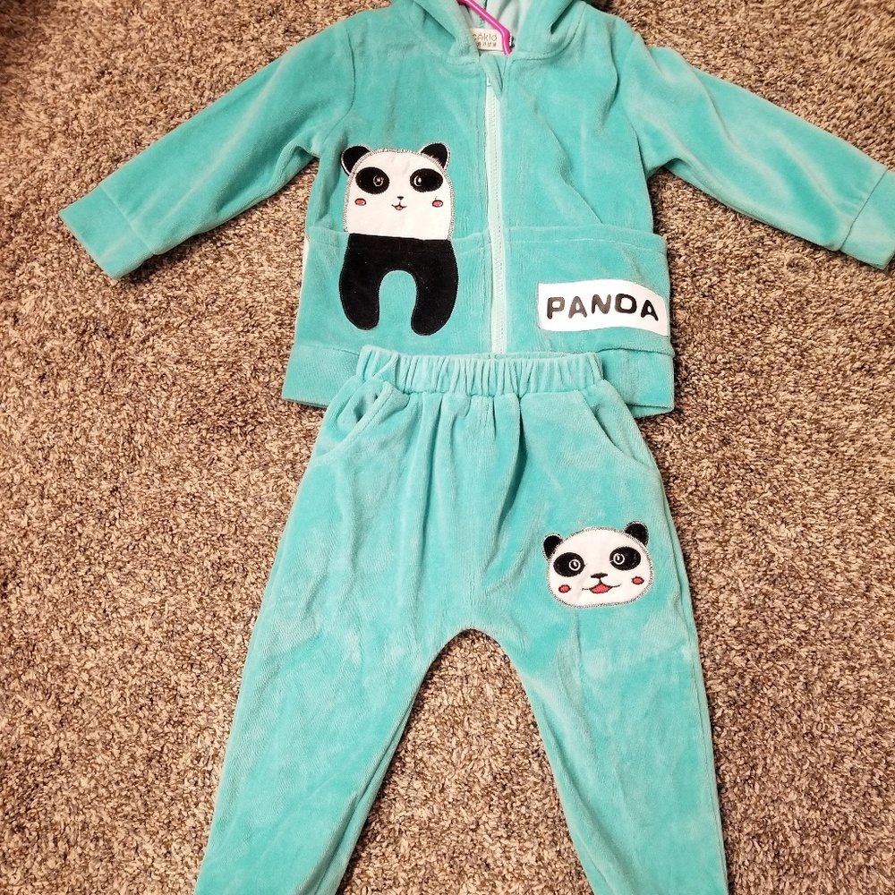 💚🐼💚baby panda velvet  tracksuits - Picture 2 of 7
